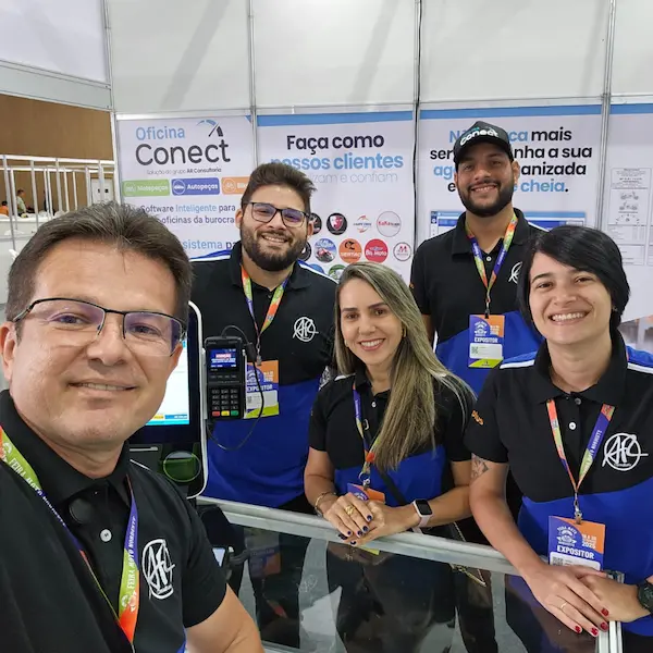 Equipe Grupo AR trabalhando
